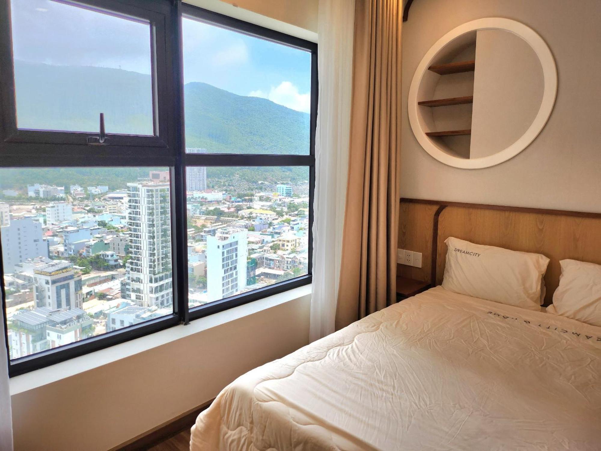Tony Apartment -Flc Sea Tower Куинён Экстерьер фото